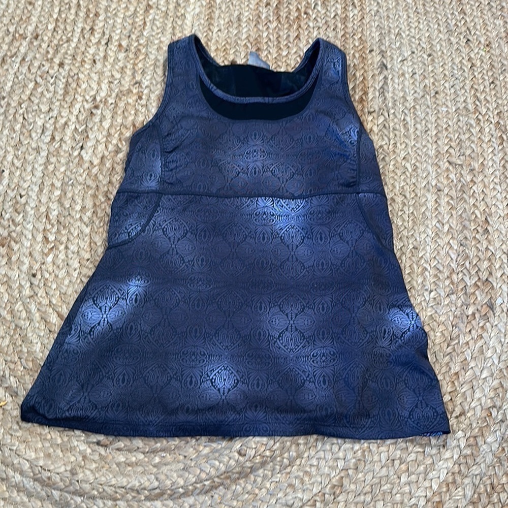 Athleta Persistence Tank Top with Shelf Bra L purple black